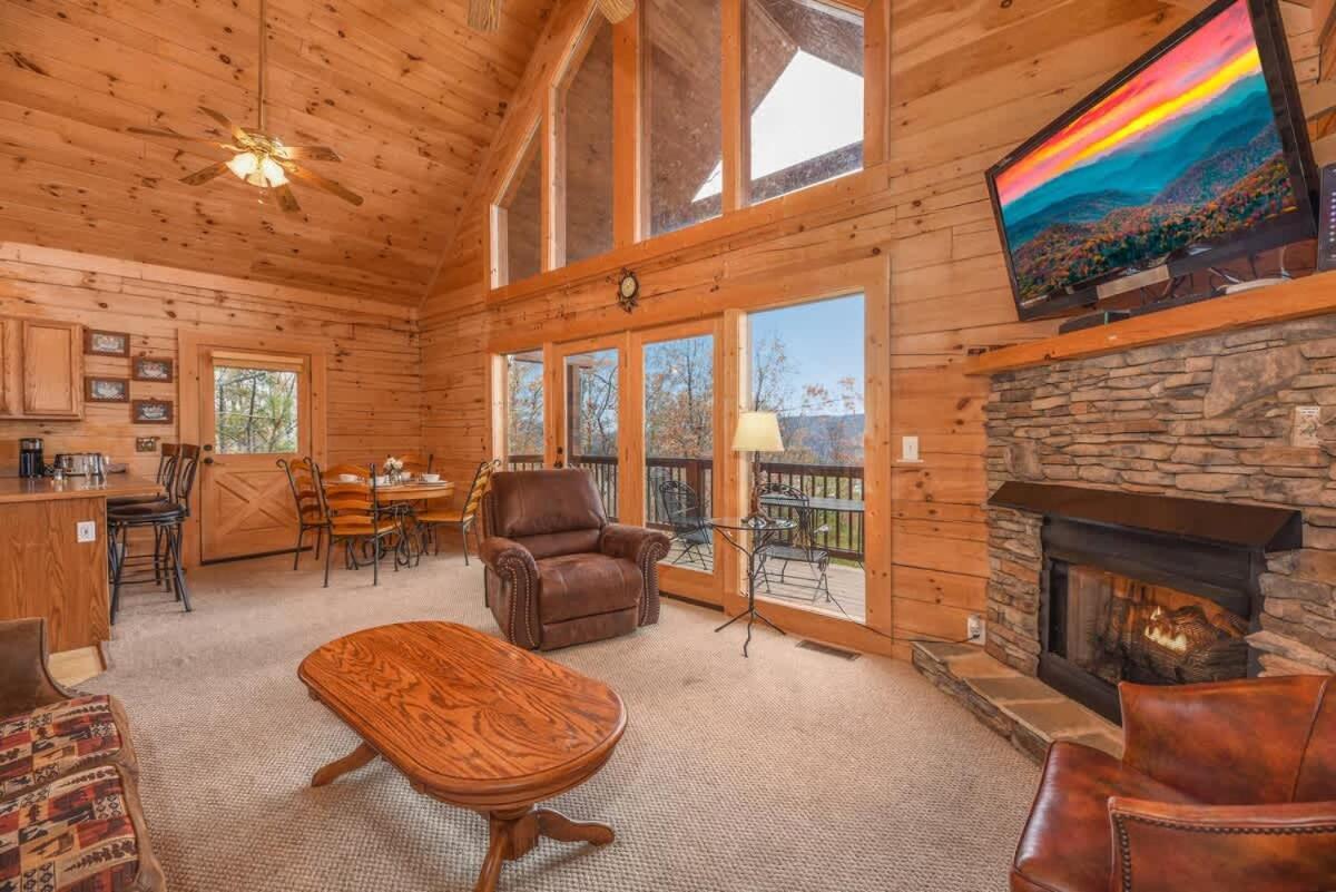 סביירוויל Gorgeous View. Hot Tub. Privacy. Fireplace. Pool & Fishing Access! מראה חיצוני תמונה